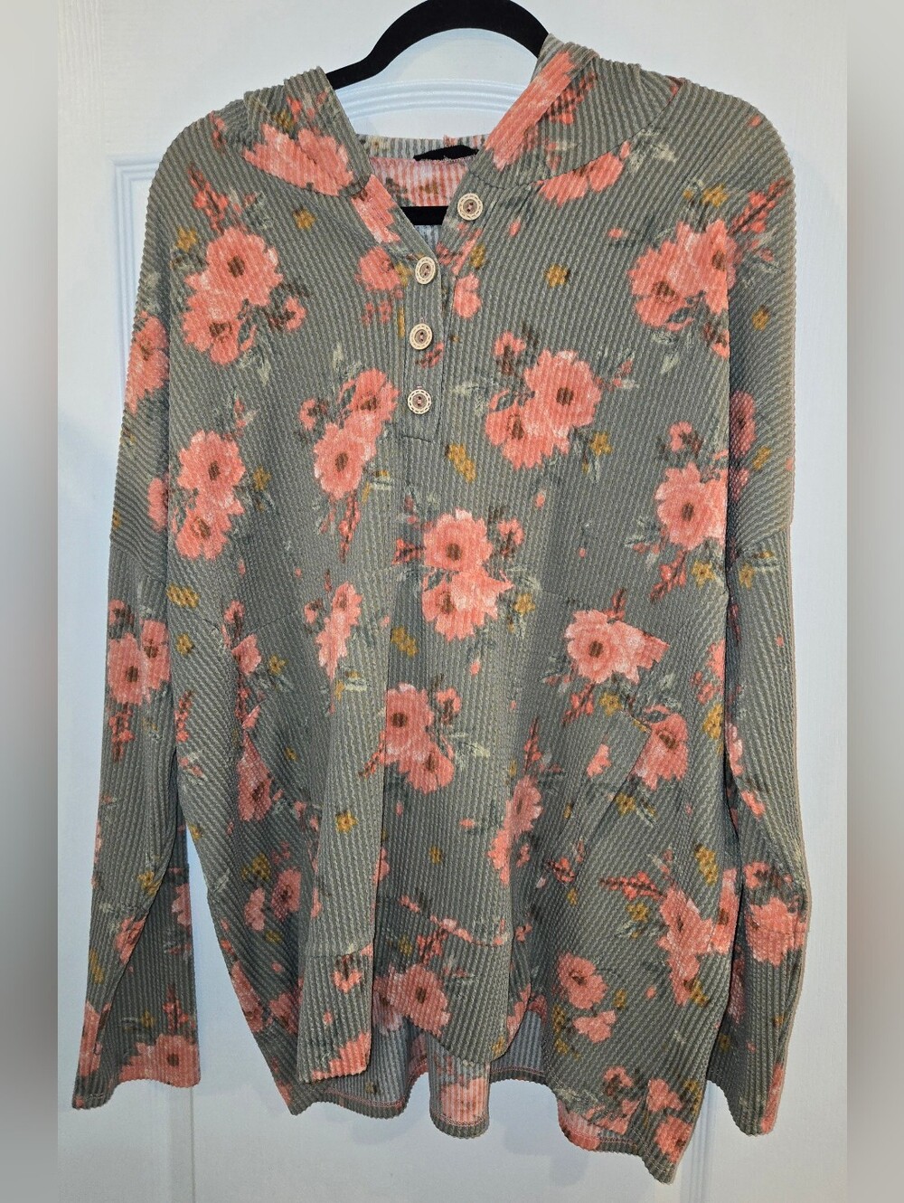 Preowned Good Condition Womens LS Floral Hooded Top, Size-Large